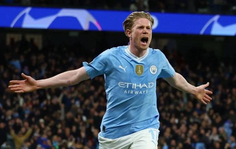 亚博-包含德布劳内连续二十场比赛得分超过刷新纪录，G2不断突破！全场沸腾不已的词条