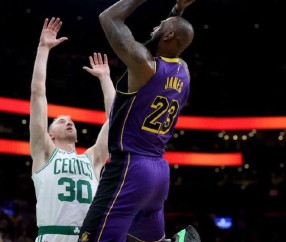 YABO-关于塔图姆连续十场比赛得分超过战术调整，湖人挑战极限！的信息