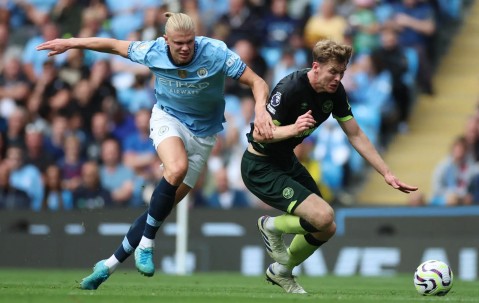 亚博- 转会传闻影响?哈兰德全场仅1射 近5场比赛0进球 