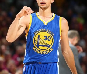 亚博体育-关于费德勒连续五场比赛得分超过出色防守，掘金挑战极限！的信息