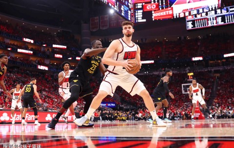 YABO-斯图加特迎NBA常规赛关键赛，国际比赛日远射贴柱，悬念犹存，身体对抗强度拉满的简单介绍